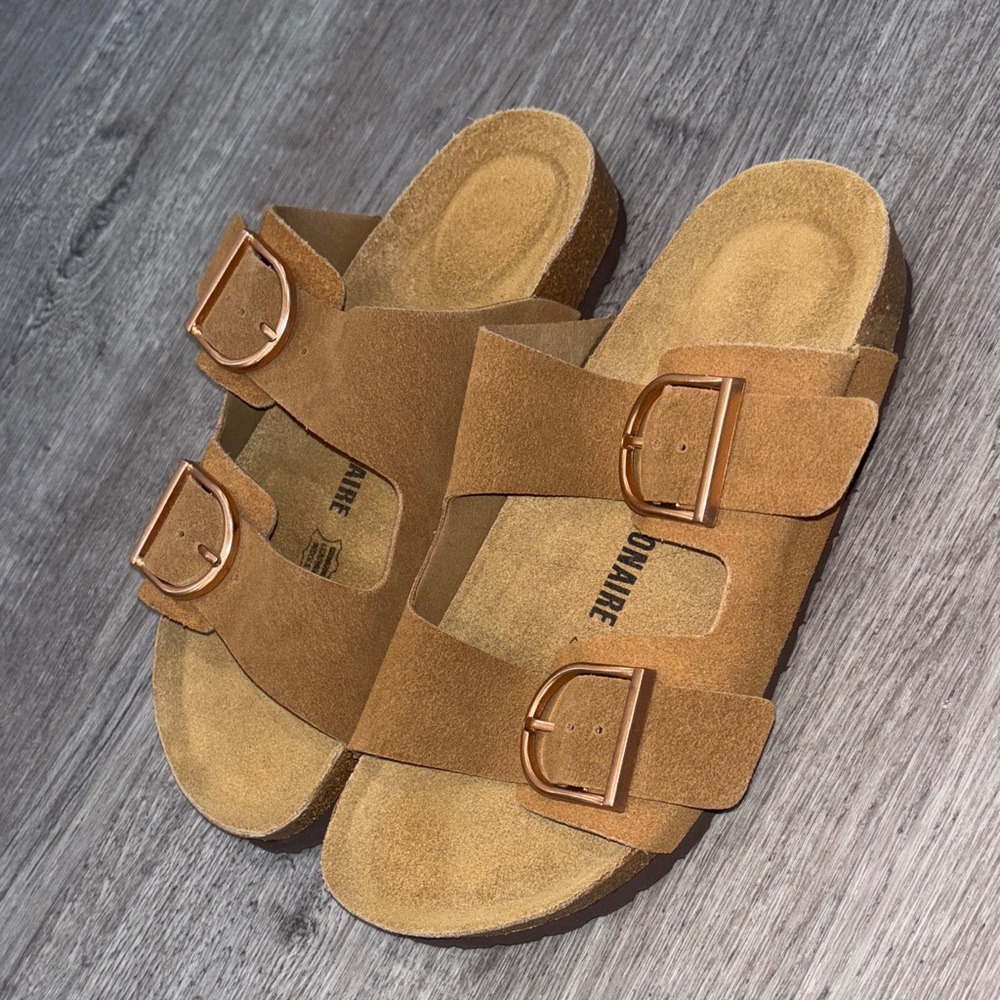 Cushionaire Brown Suede Sandals